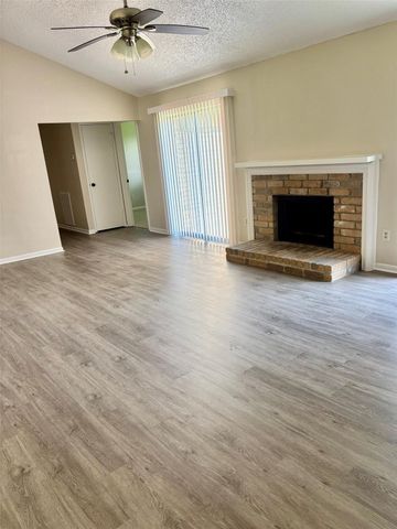 4039 Blacksmith Lane, Sugar Land, TX 77479