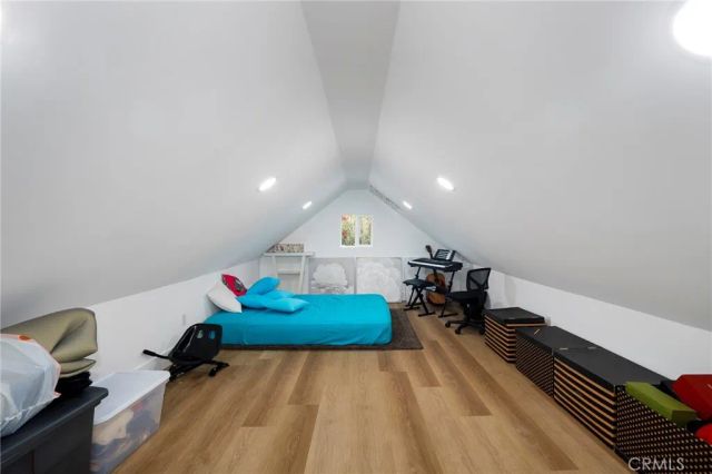 17052 Barneston, Granada Hills, CA 91344
