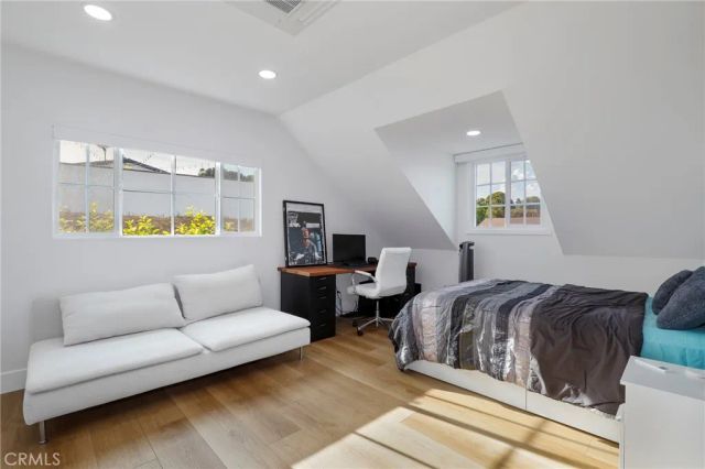 17052 Barneston, Granada Hills, CA 91344