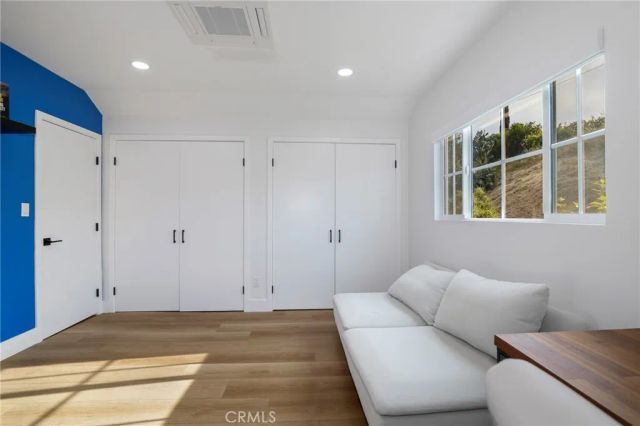 17052 Barneston, Granada Hills, CA 91344