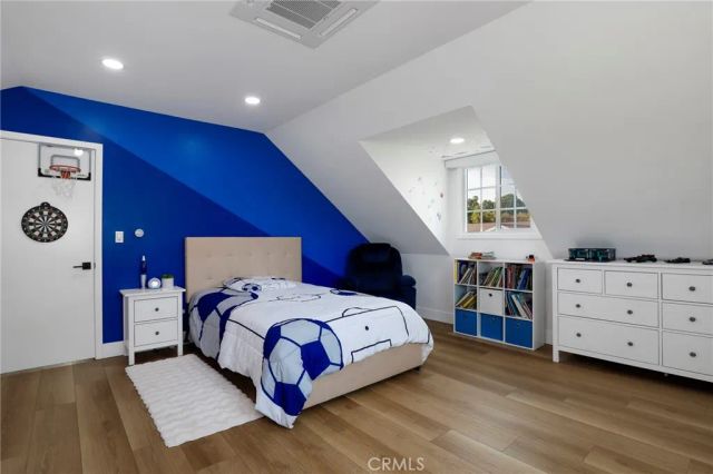 17052 Barneston, Granada Hills, CA 91344