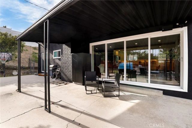 17052 Barneston, Granada Hills, CA 91344