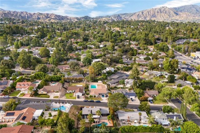 17052 Barneston, Granada Hills, CA 91344