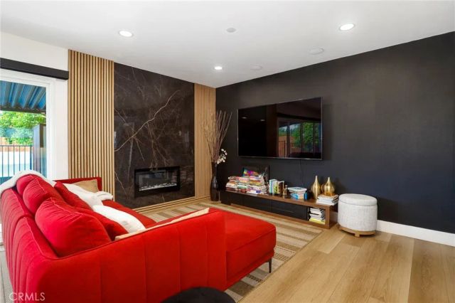 17052 Barneston, Granada Hills, CA 91344