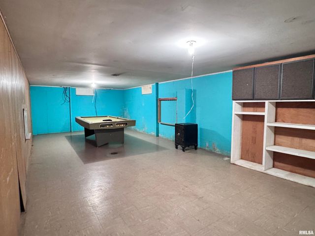 497 WALNUT Street, Bushnell, IL 61422