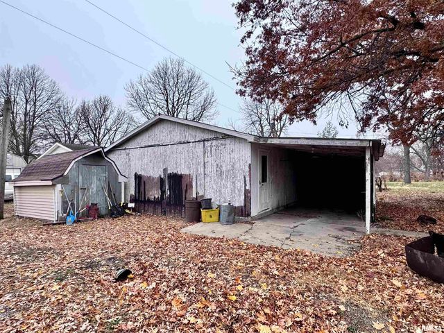 497 WALNUT Street, Bushnell, IL 61422