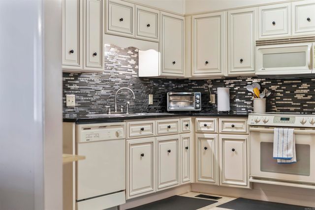 3 Valls Lane, Hot Springs Village, AR 71909