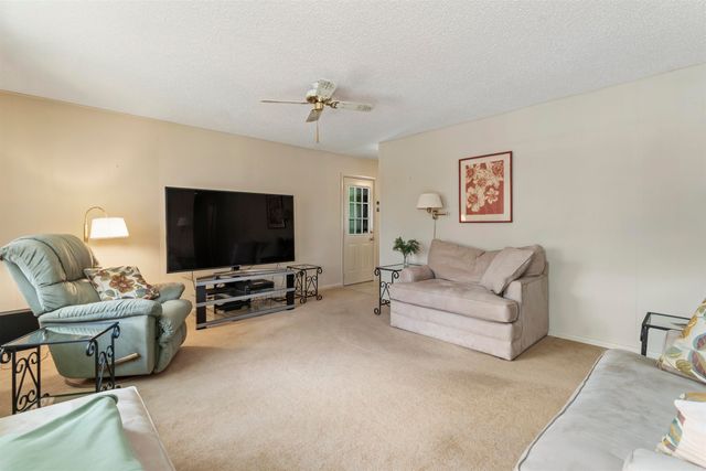 3 Valls Lane, Hot Springs Village, AR 71909