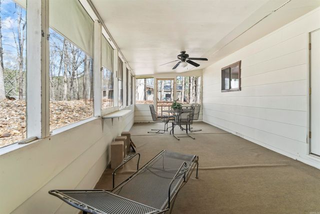 3 Valls Lane, Hot Springs Village, AR 71909