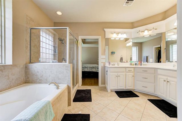 608 Trisha Lane, Norman, OK 73072