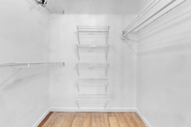 7875 FALLSTONE RD, Memphis, TN 38125