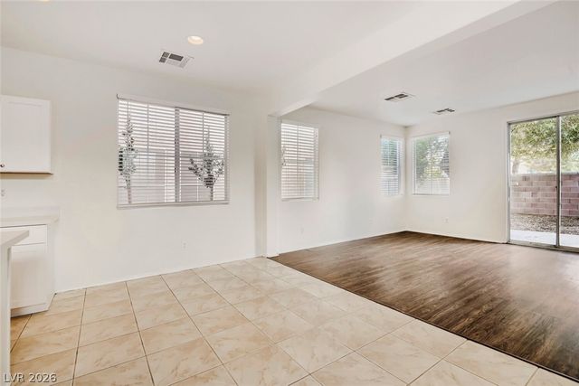9875 Travis Lake Court, Las Vegas, NV 89148
