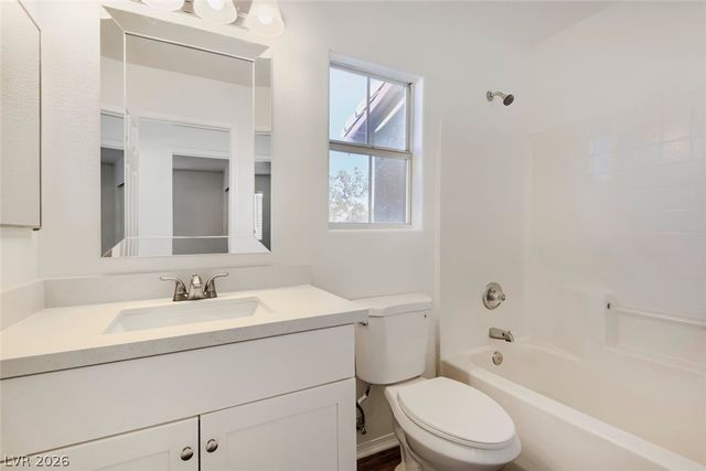 9875 Travis Lake Court, Las Vegas, NV 89148