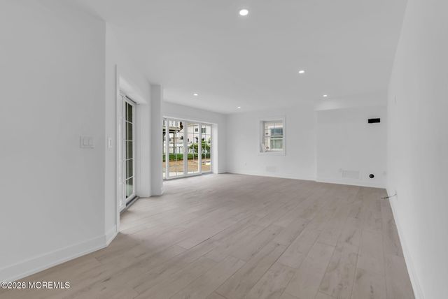 200 Central Avenue, Point Pleasant Beach, NJ 08742