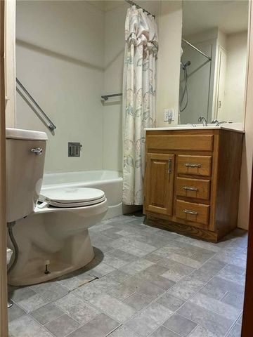 3415 N 2nd Street, St Joseph, MO 64505