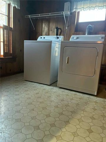 3415 N 2nd Street, St Joseph, MO 64505