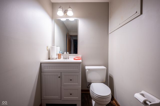 9803 Willa Bonn Court, Noblesville, IN 46062