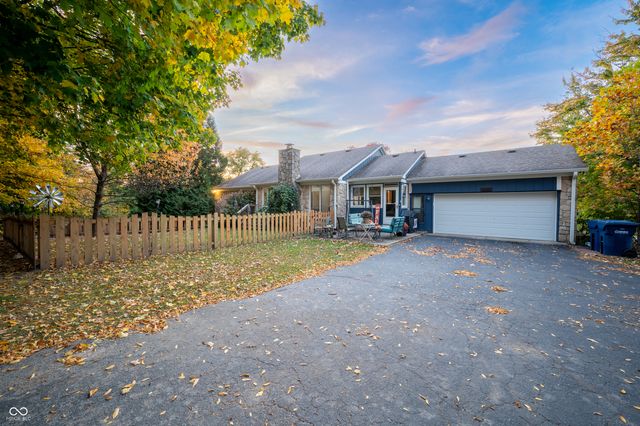 9803 Willa Bonn Court, Noblesville, IN 46062