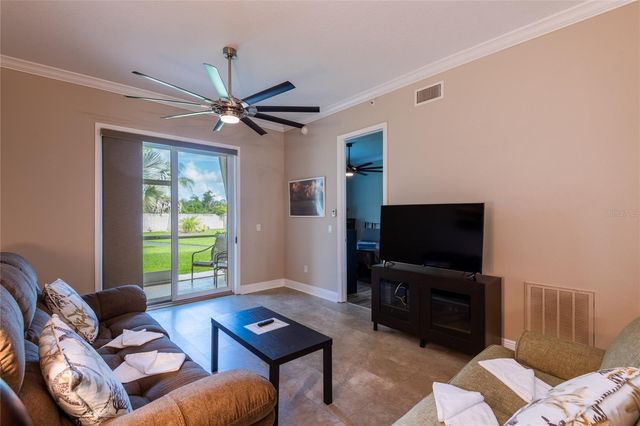 6815 DALI AVENUE 101, Land O Lakes, FL 34637