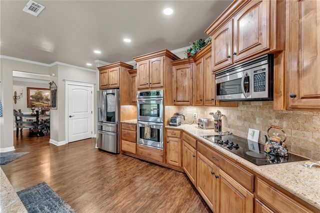 6565 Freedom Place, Springdale, AR 72762