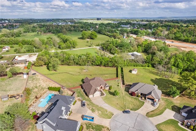 6565 Freedom Place, Springdale, AR 72762