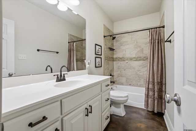 2060 Cypress Cove Ave, Zachary, LA 70791