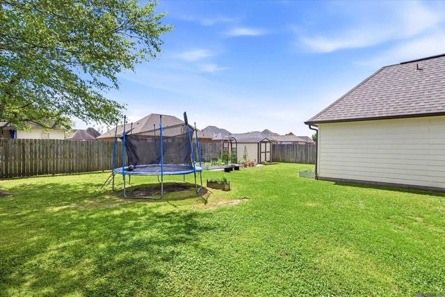 2060 Cypress Cove Ave, Zachary, LA 70791