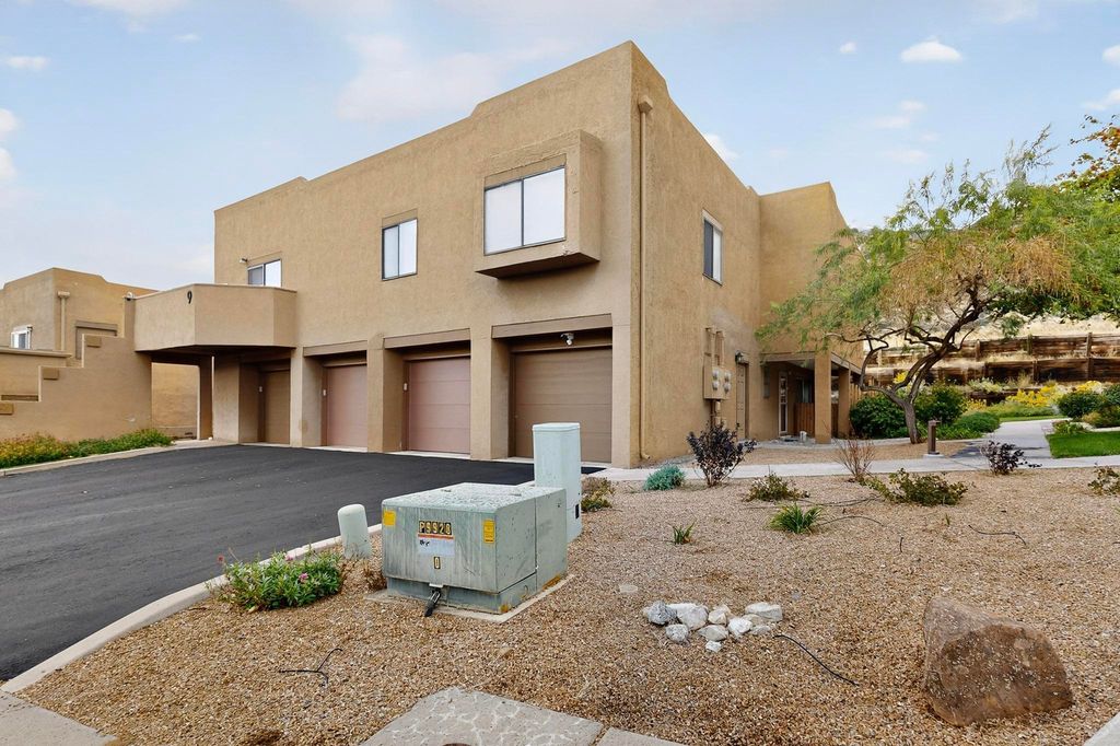 2900 Vista Del Rey NE UNIT 9A, Albuquerque, NM 87112