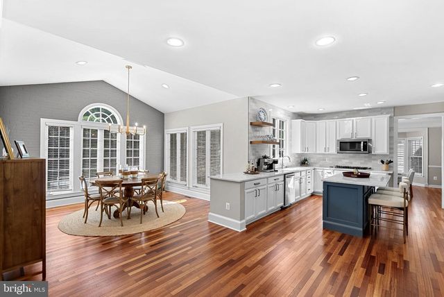 18229 GLEN ABBEY CT, Leesburg, VA 20176