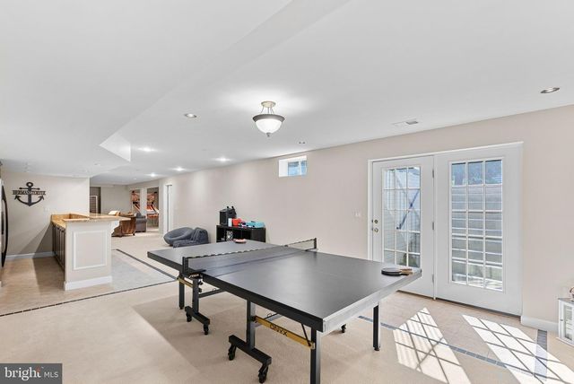 18229 GLEN ABBEY CT, Leesburg, VA 20176