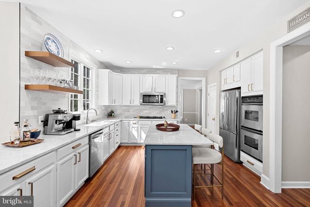 18229 GLEN ABBEY CT, Leesburg, VA 20176