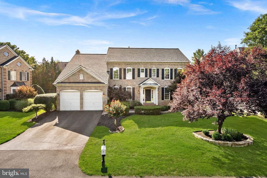 18229 GLEN ABBEY CT, Leesburg, VA 20176