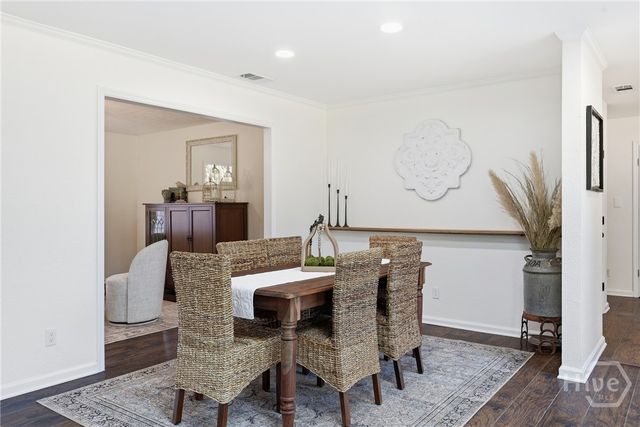 707 White Bluff Avenue, Savannah, GA 31419