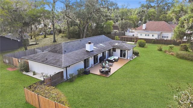 707 White Bluff Avenue, Savannah, GA 31419