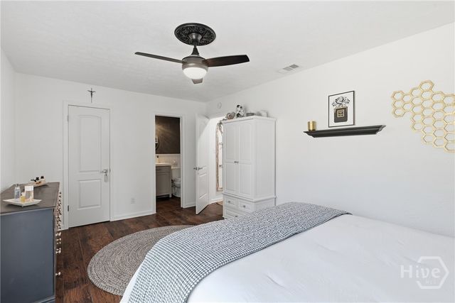 707 White Bluff Avenue, Savannah, GA 31419