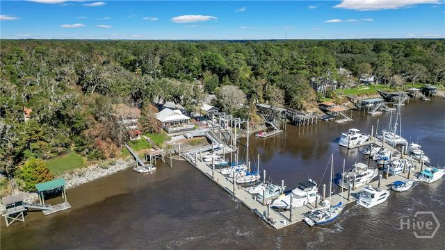 707 White Bluff Avenue, Savannah, GA 31419