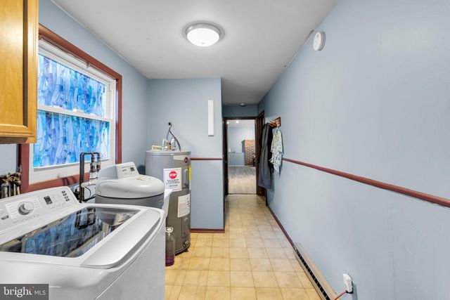 1120 BRYANT ST, Allentown, PA 18104