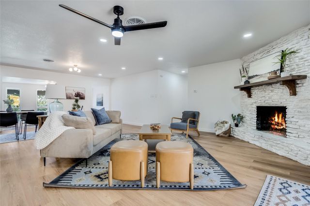 11704 Indianhead DR, Austin, TX 78753