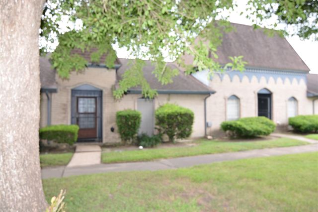 7104 Jetty Lane, Houston, TX 77072