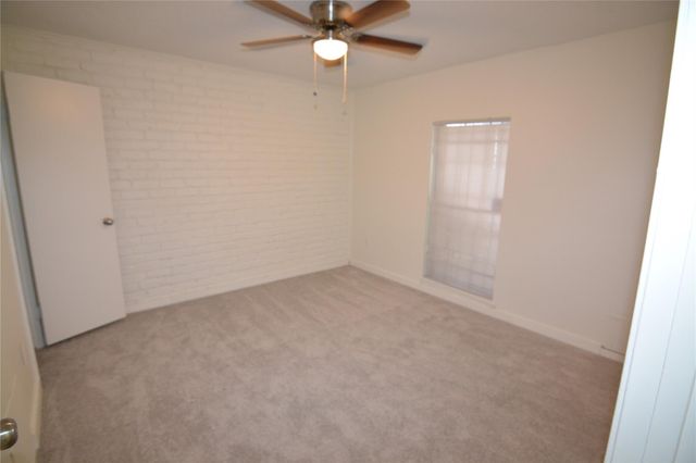 7104 Jetty Lane, Houston, TX 77072