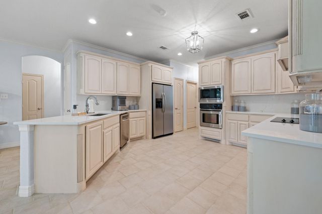 11818 Thoreau Drive, Montgomery, TX 77356