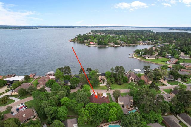 11818 Thoreau Drive, Montgomery, TX 77356