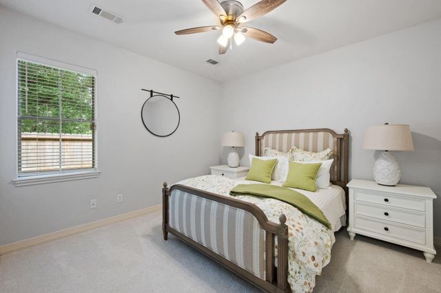 11818 Thoreau Drive, Montgomery, TX 77356