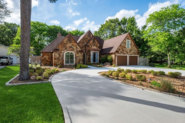 11818 Thoreau Drive, Montgomery, TX 77356