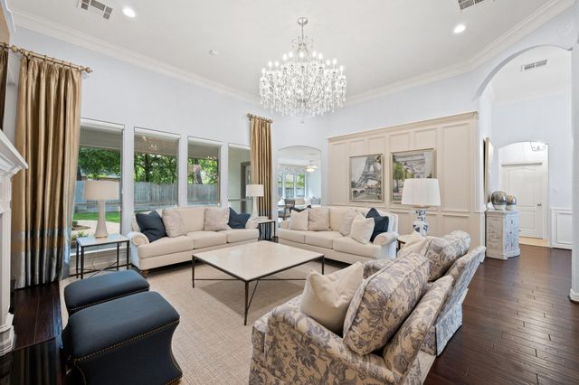 11818 Thoreau Drive, Montgomery, TX 77356