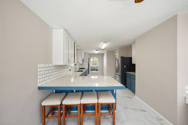 7323 Maple Walk Drive, Humble, TX 77346