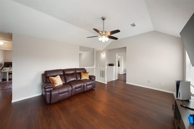 7323 Maple Walk Drive, Humble, TX 77346