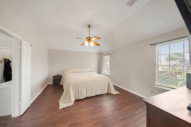 7323 Maple Walk Drive, Humble, TX 77346