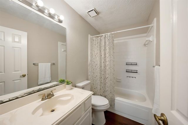 7323 Maple Walk Drive, Humble, TX 77346