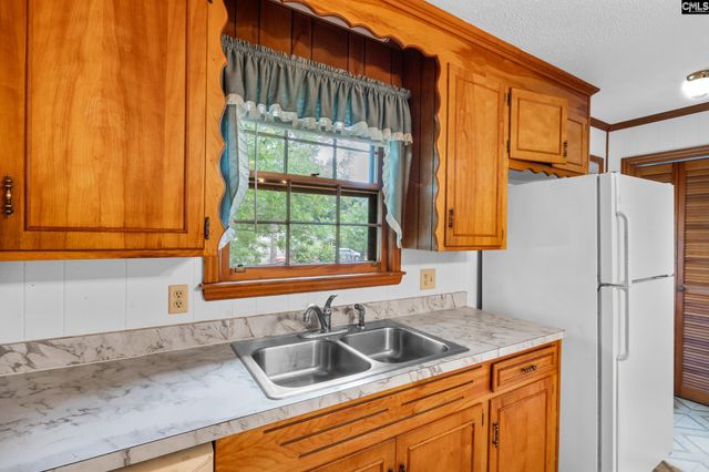 435 Dogwood Road, West Columbia, SC 29172
